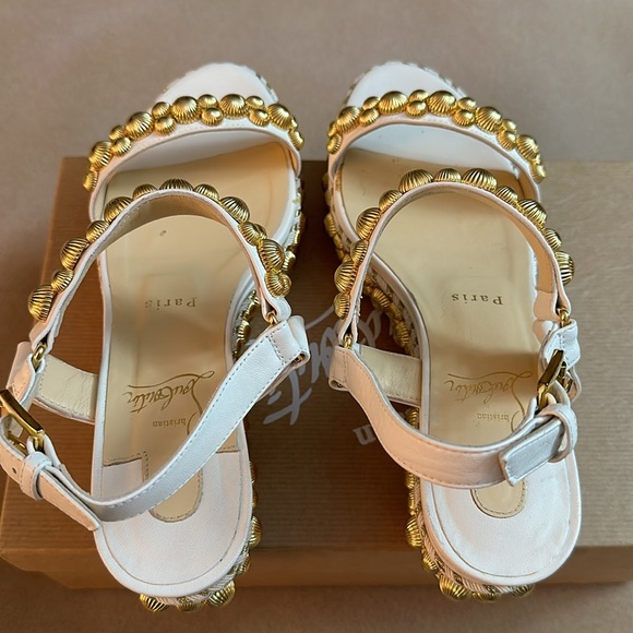 Christian Louboutin Rondaclou 60 Nappa Shiny Platform Sandals - Picture 6 of 15